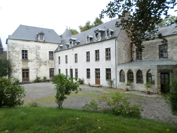 Le château de Beaurieux, façade Ouest.