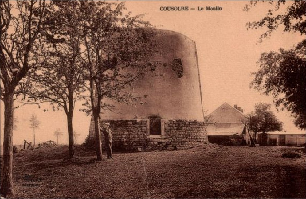 Avesnois, carte postale du moulin du Siroue à Cousolre.