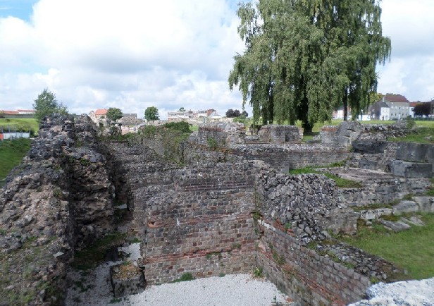 Forum Antique de Bavay, Musée et site archéologique : Autre vue du Forum Antique de Bavay.