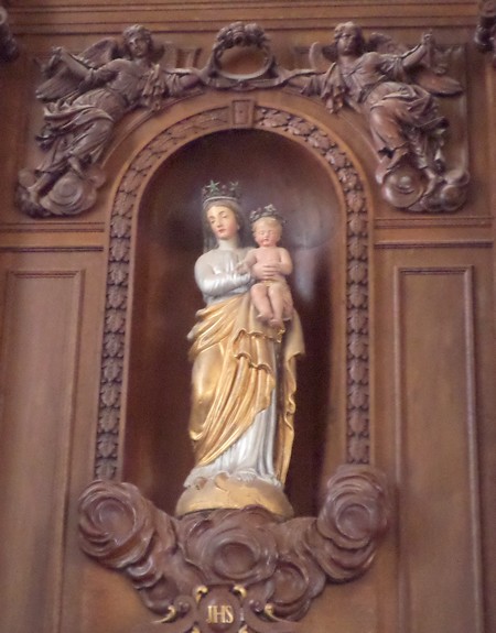 Eglise d'Ohain, Vierge et l'enfant.