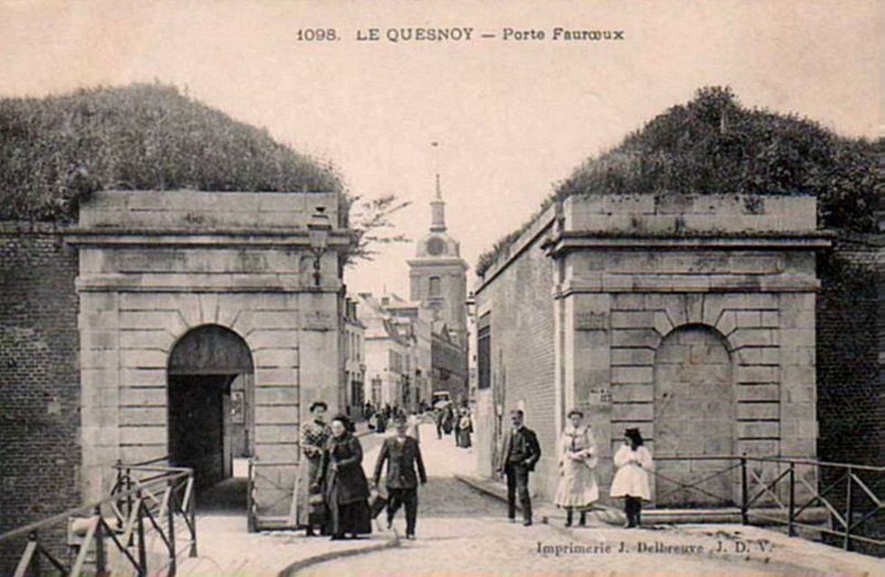 Le Quesnoy, La porte Fauroeulx au début du XXème siècle.