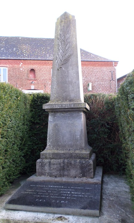 Monument aux morts d'Aymeries.