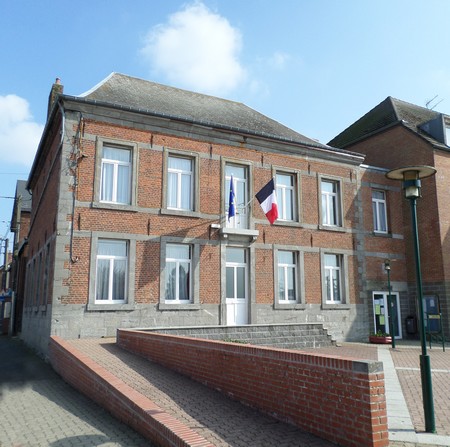 Avesnelles  : mairie