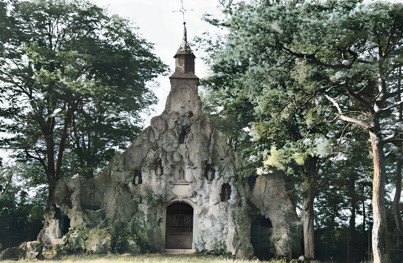 Baives chapelle des Monts