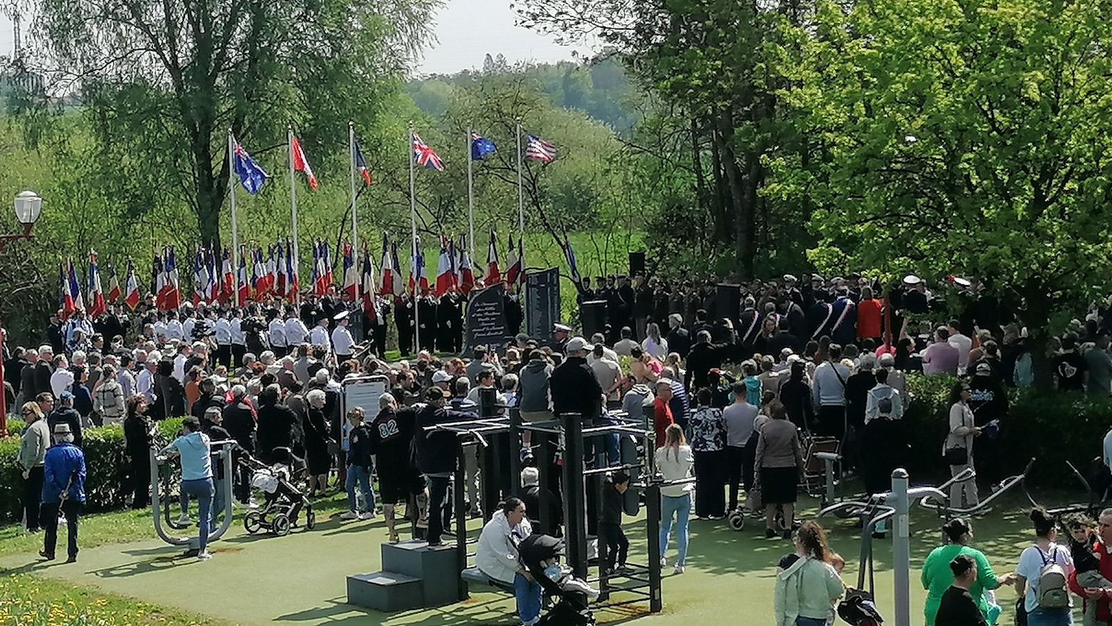 Mémorial de Boussières sur Sambre
