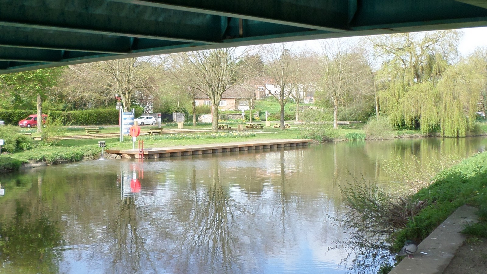 La halte fluviale à Boussières sur Sambre
