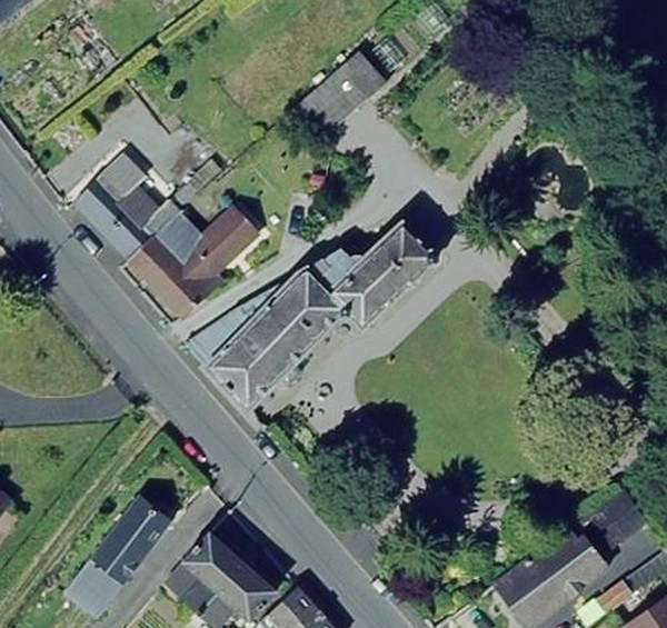 Le Château Carnoy à Gommegnies en vue satellite.