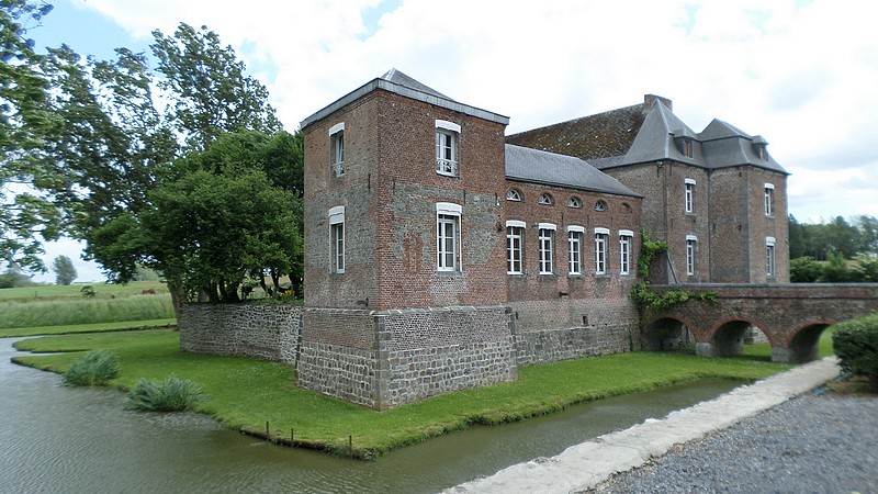 Photos de l'Avesnois, le château de Warnicamp à Houdain lez Bbavay