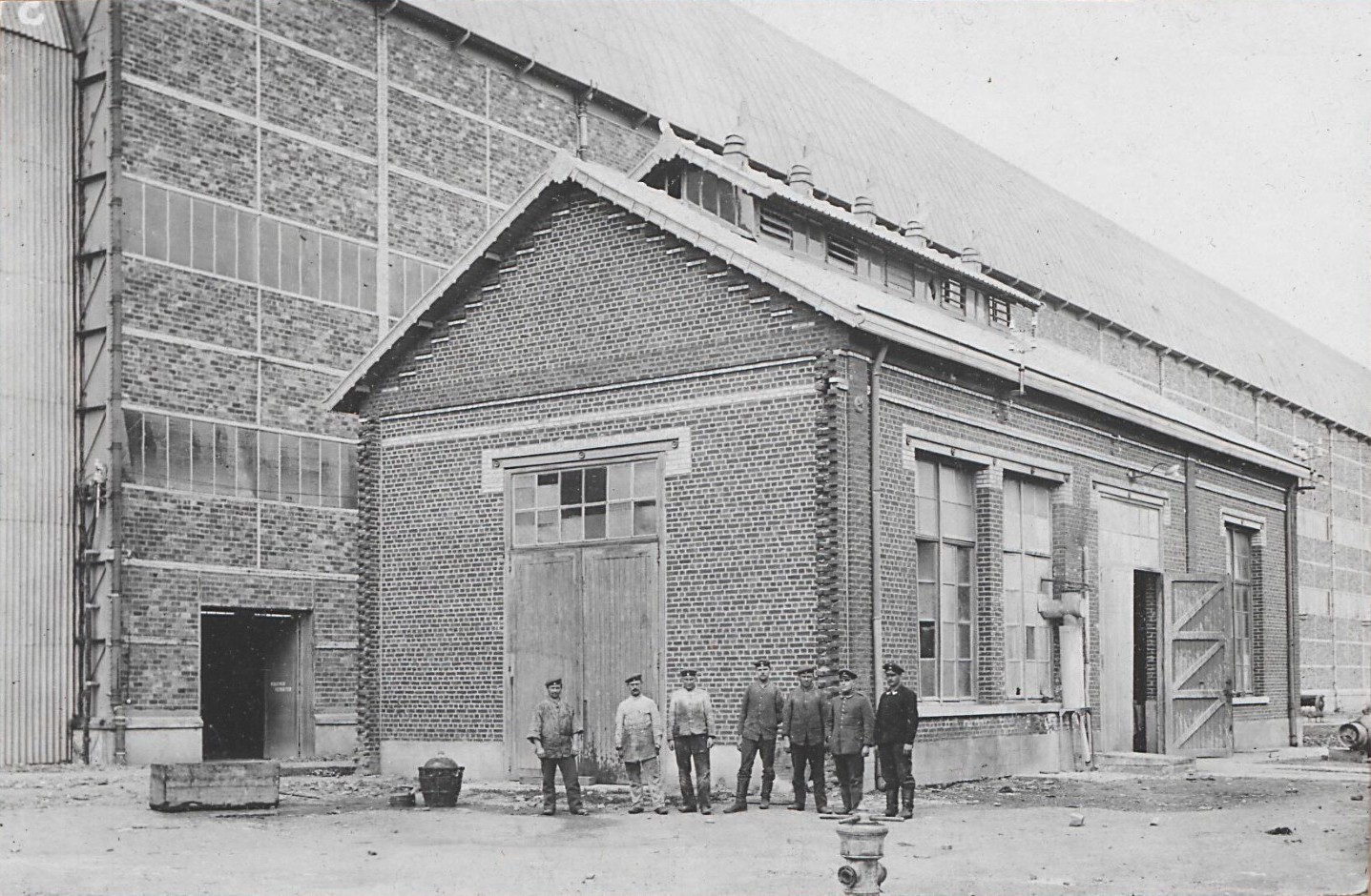 Le dirigeable à Maubeuge 