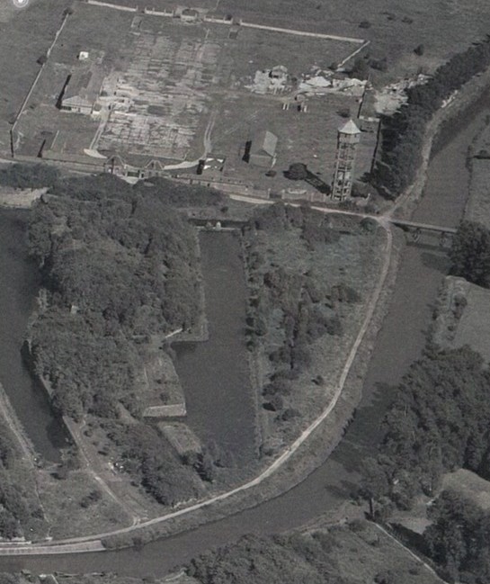 Le dirigeable à Maubeuge 