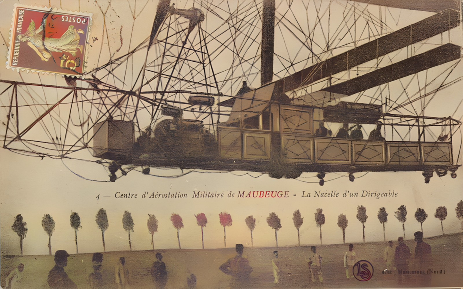 Le dirigeable à Maubeuge 