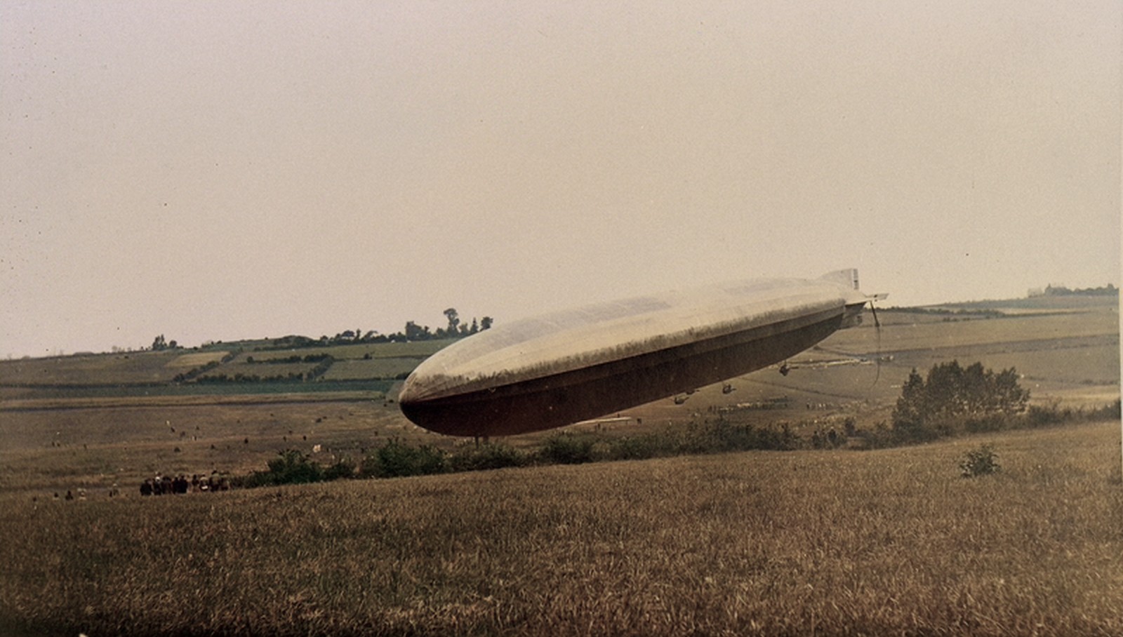 Le dirigeable à Maubeuge, le Zeppelin 