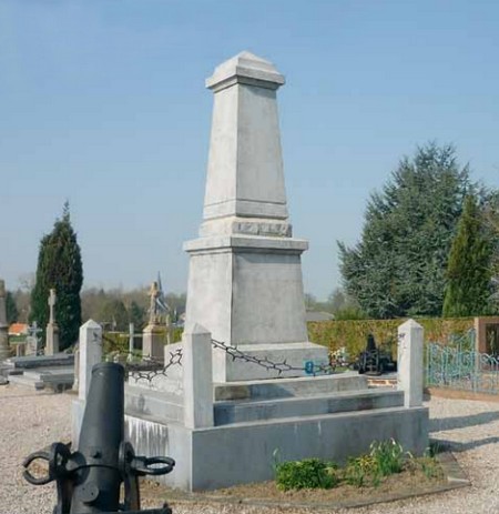 Monument aux morts d'Eth