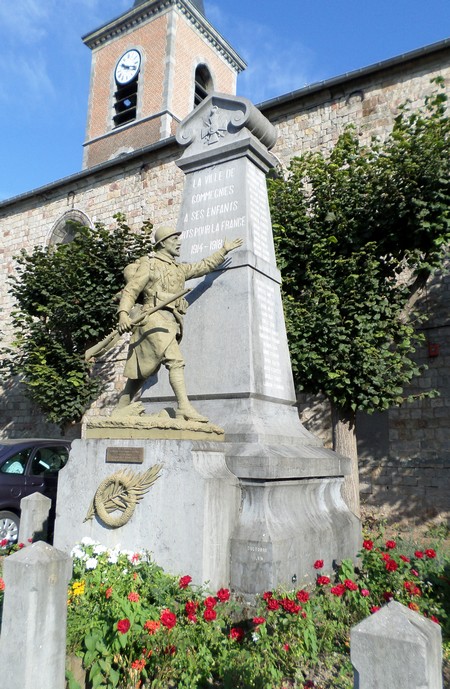 Monument aux Morts de Gommegnies