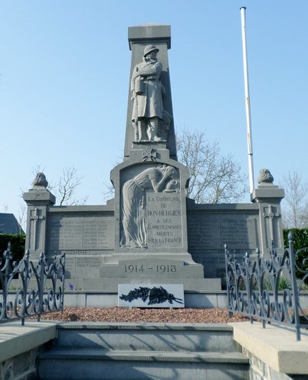 Monument aux Morts d'Hon Hergies