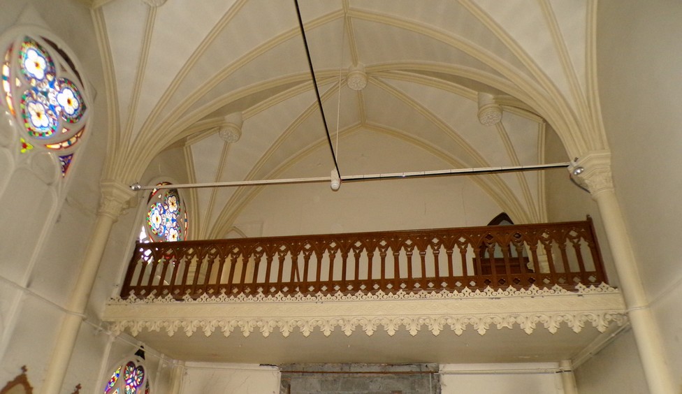 Chapelle de l'hôpital à Le Quesnoy. tribune d'orgue.