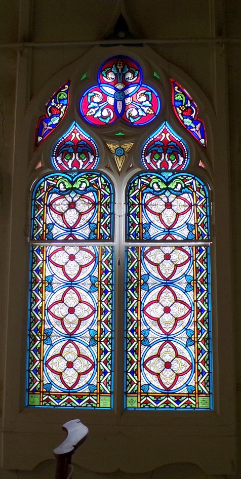 Chapelle de l'hôpital à Le Quesnoy. Vitrail