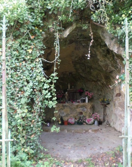 Grotte de Lourdes à Louvroil.