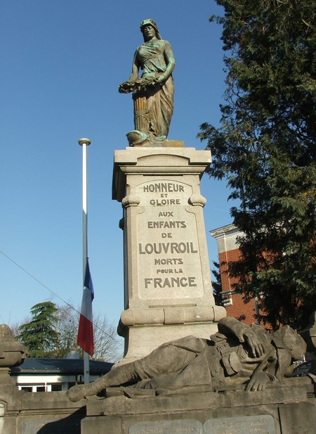 Monument aux Morts de Louvroil