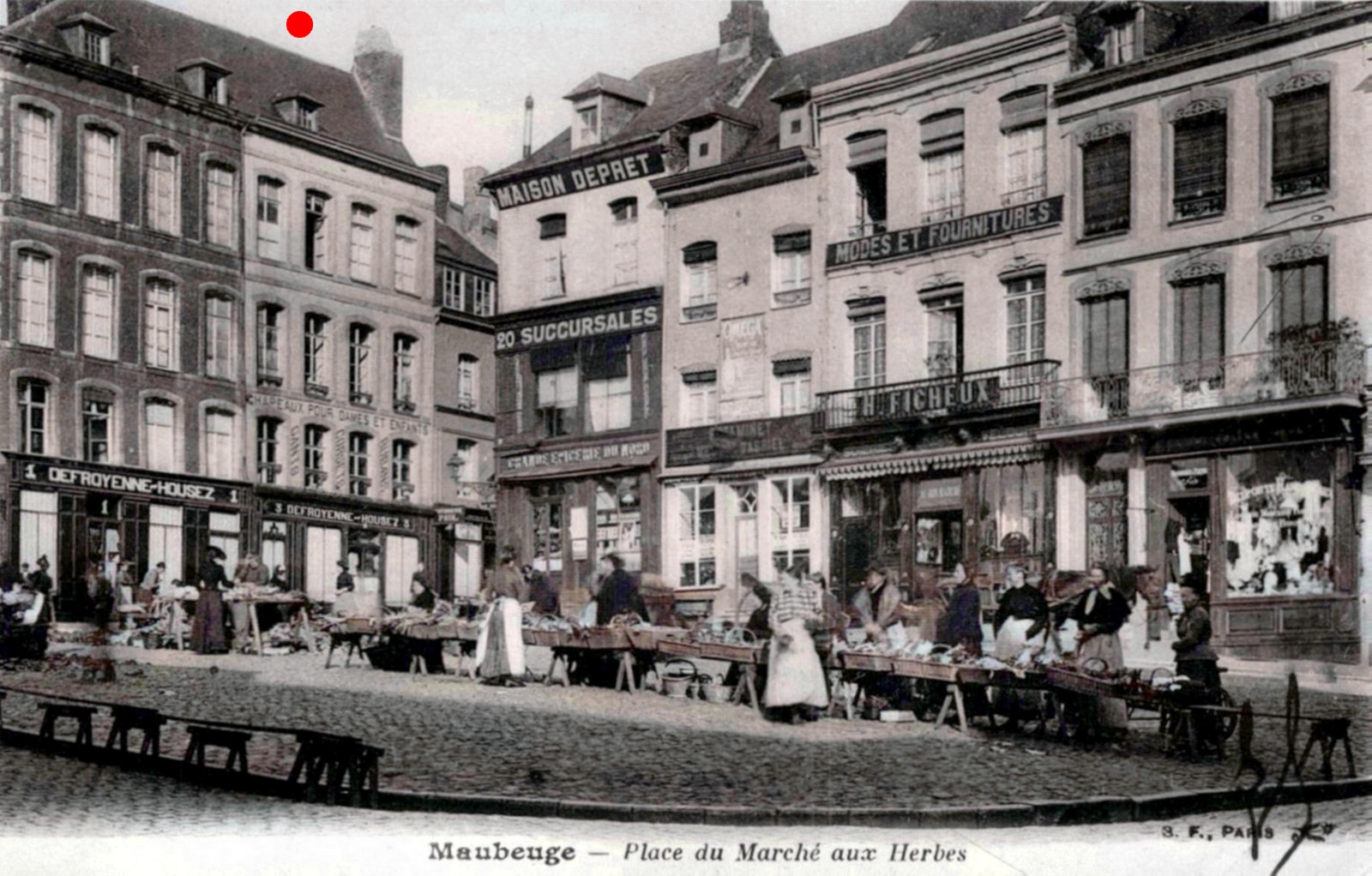 Cartes postales anciennes de Maubeuge, Marché aux Herbes.
