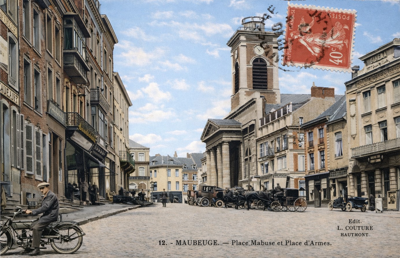 Cartes postales anciennes de Maubeuge, Place Mabuse