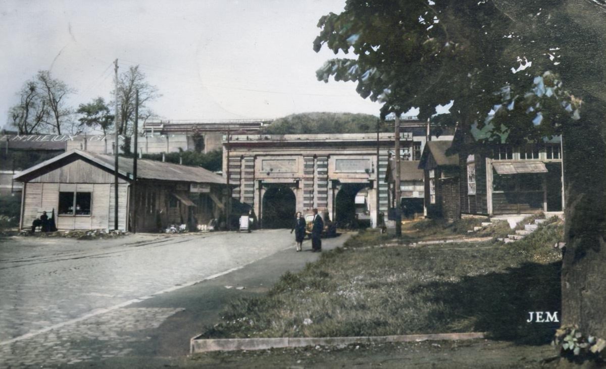 Maubeuge,Porte de France en 1950