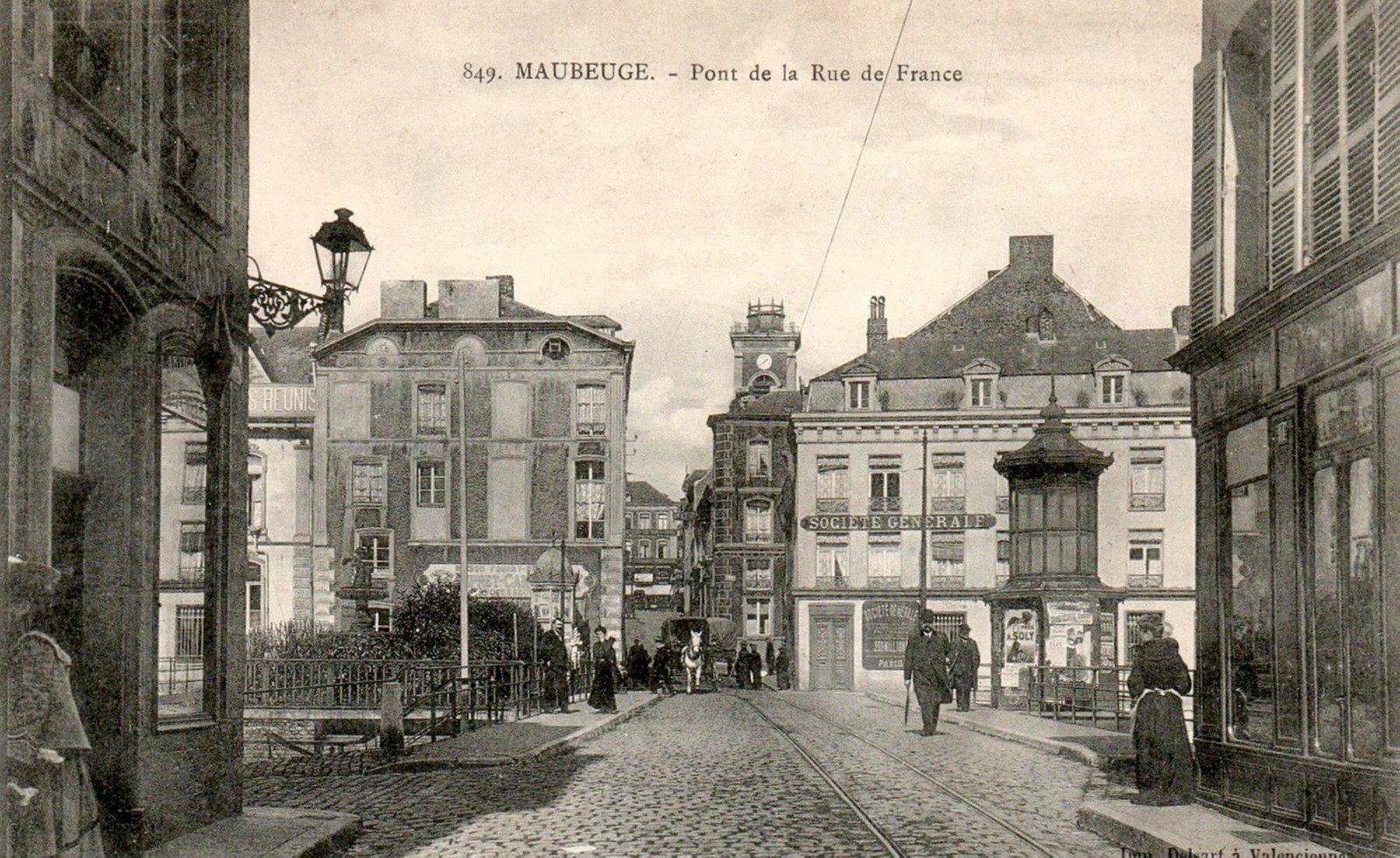 Cartes postales anciennes de Maubeuge, rue de France