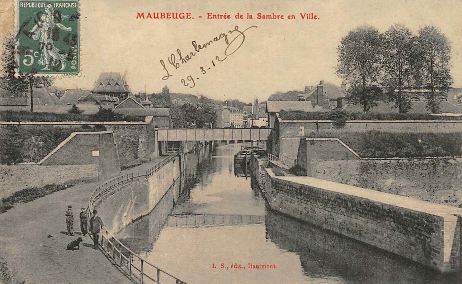 Maubeuge, la Sambre, le batardeau en 1912.