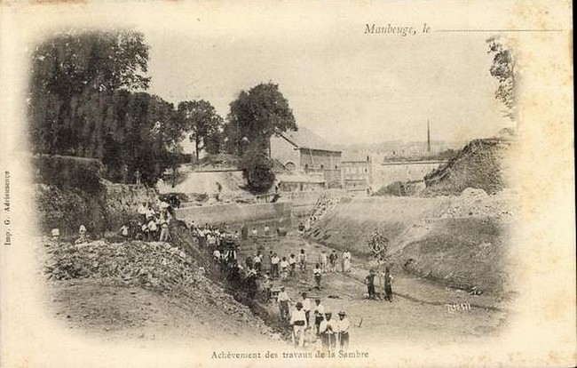 Cartes postales anciennes de Maubeuge, La Sambre et les quais