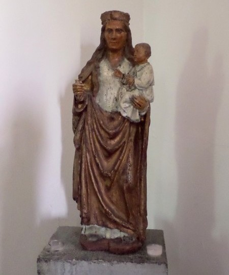 Eglise de Moustier en Fagne, statue.