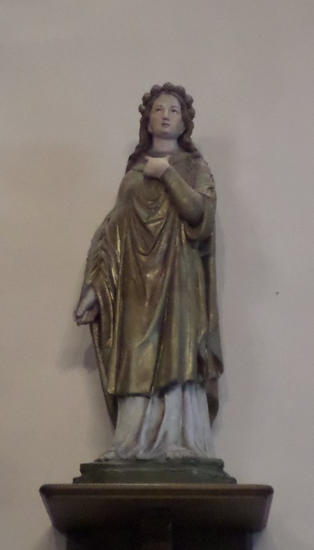 Eglise de Neuville en Avesnois, statue.