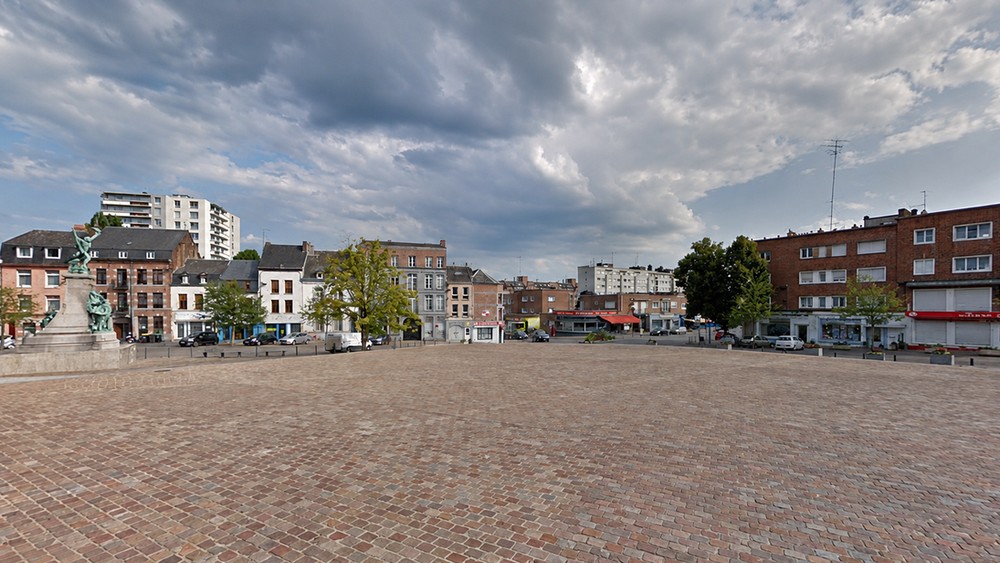 Immeuble angle place Vauban
