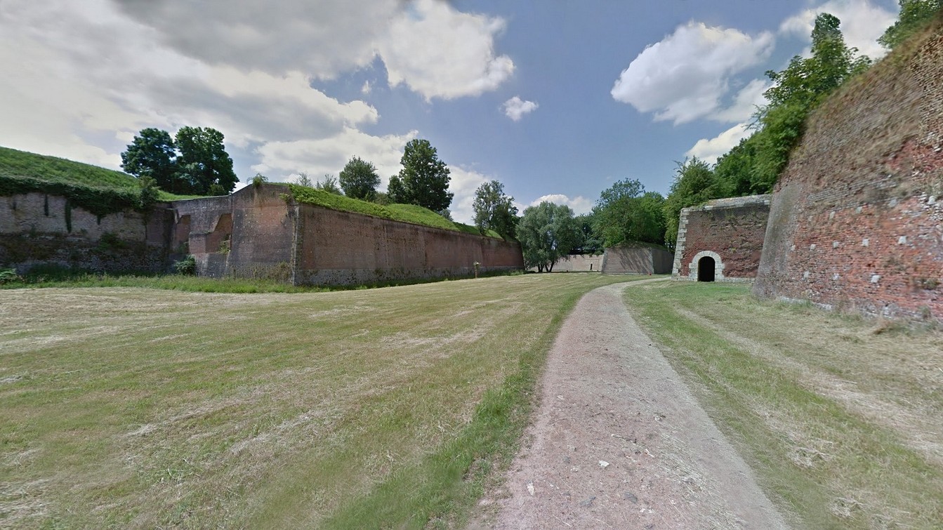 Le Quesnoy, ses remparts. Histoire des fortifications de Vauban. Le bastion César.