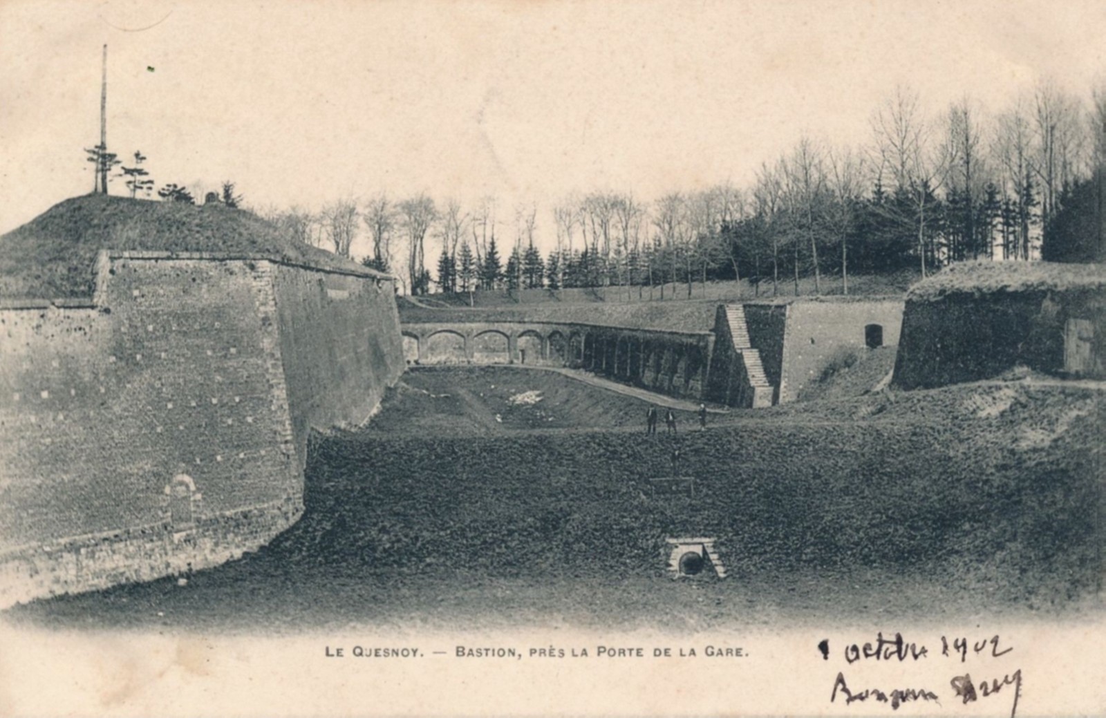 Le Quesnoy, Le bastion Royal(02) et les fossés vus de la porte de la Flamengrie