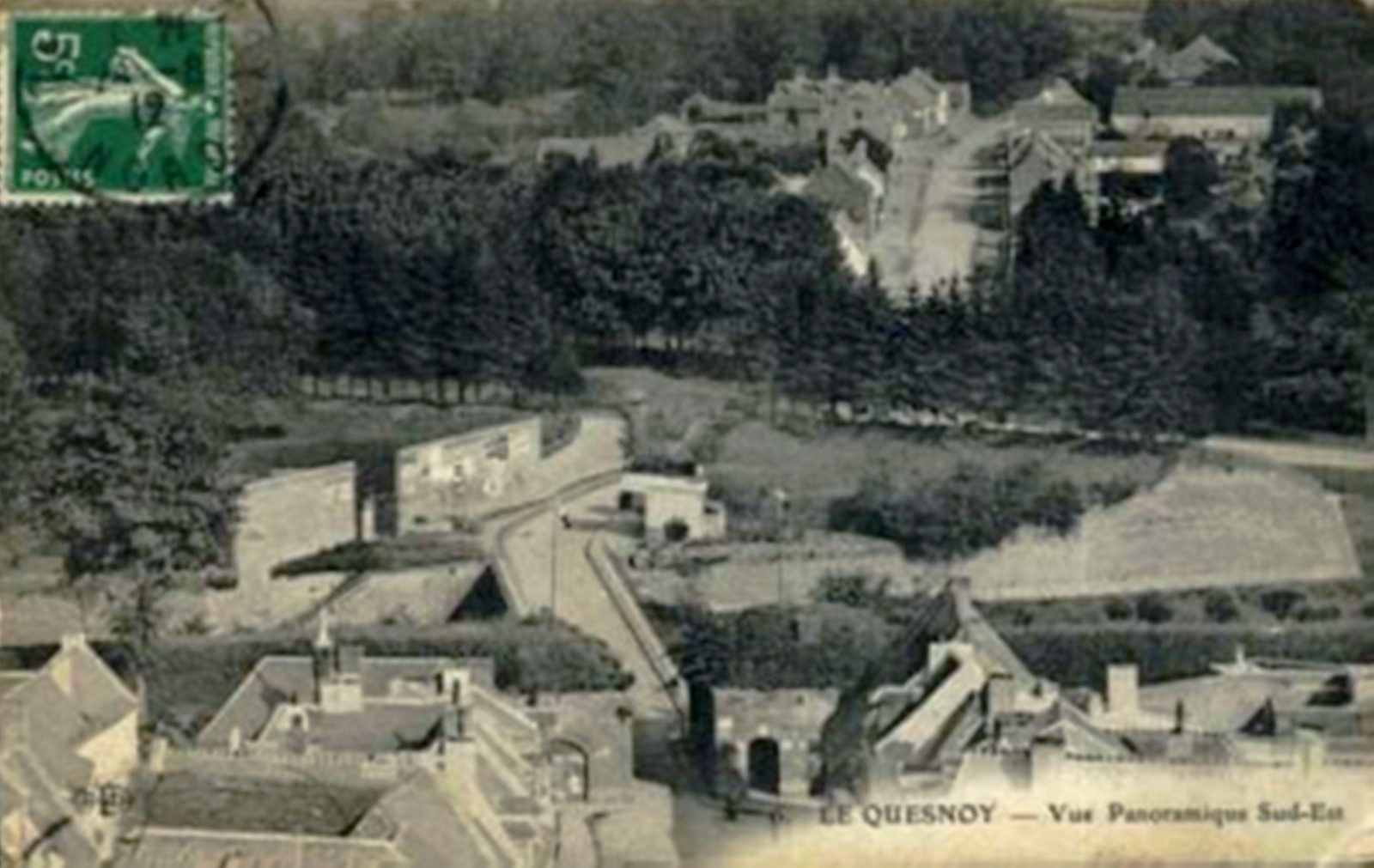 Le Quesnoy, ses remparts. Histoire des fortifications de Vauban. La demi-lune de Forest