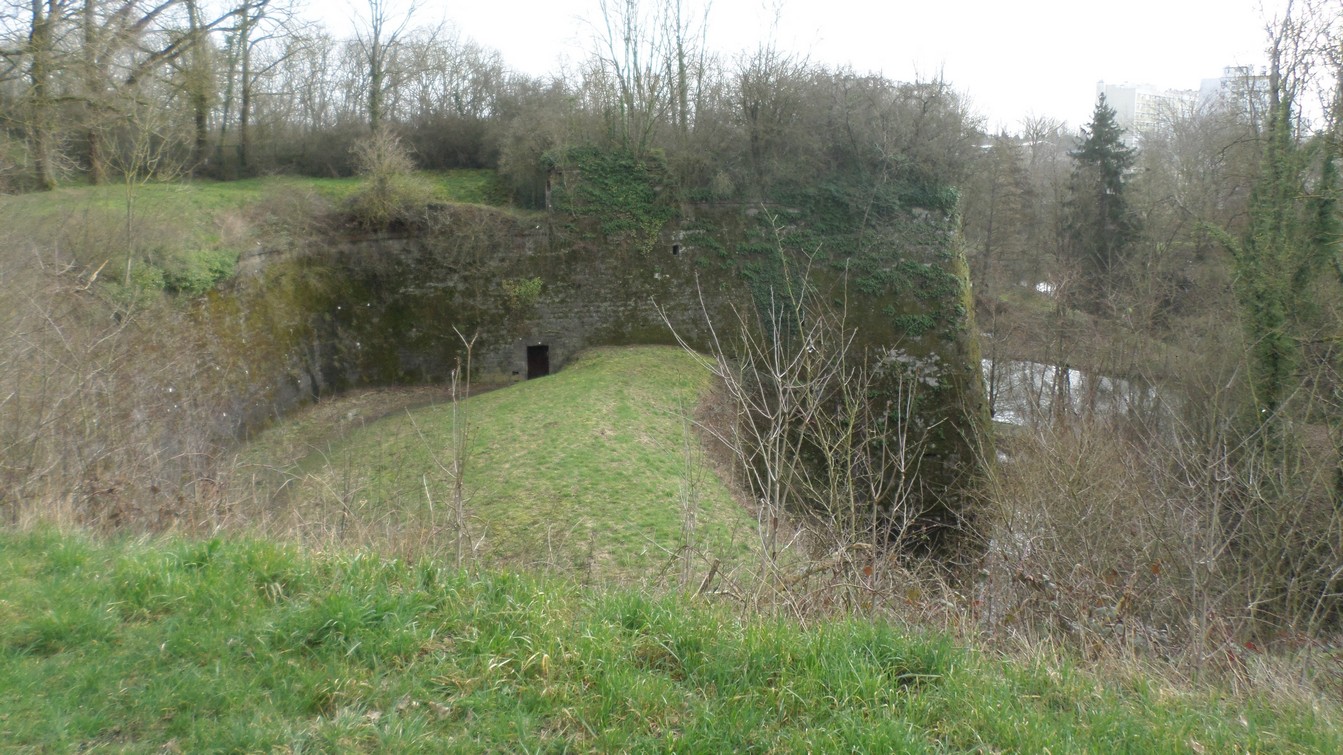 Les remparts de Maubeuge, le bastion de Falise.