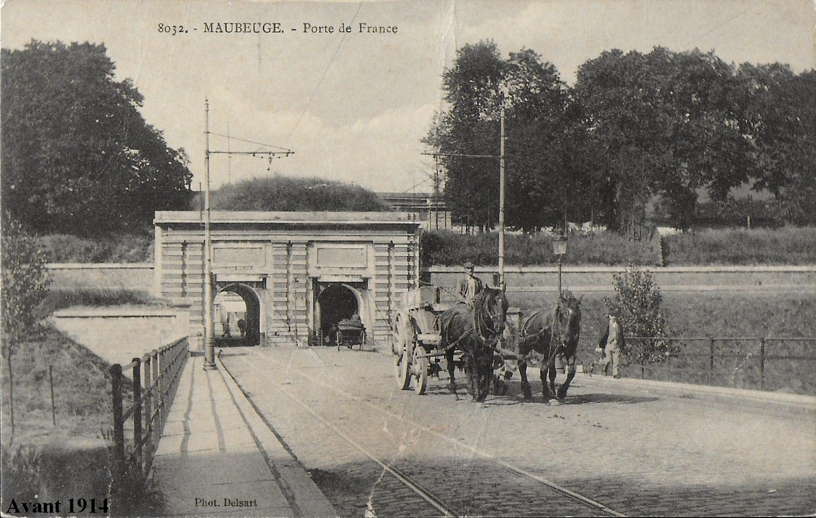 Remparts de Maubeuge, la porte de France coté sortie de ville.
