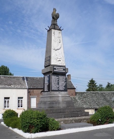 Le monument aux Morts de Rousies