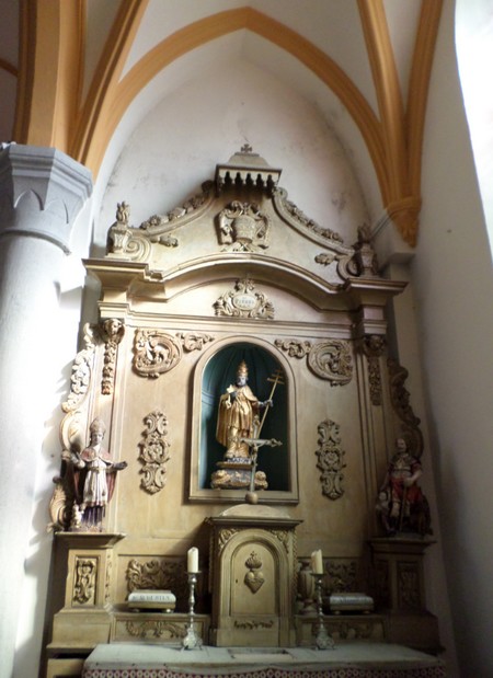 Eglise de Ruesnes, autel st Pierre.
