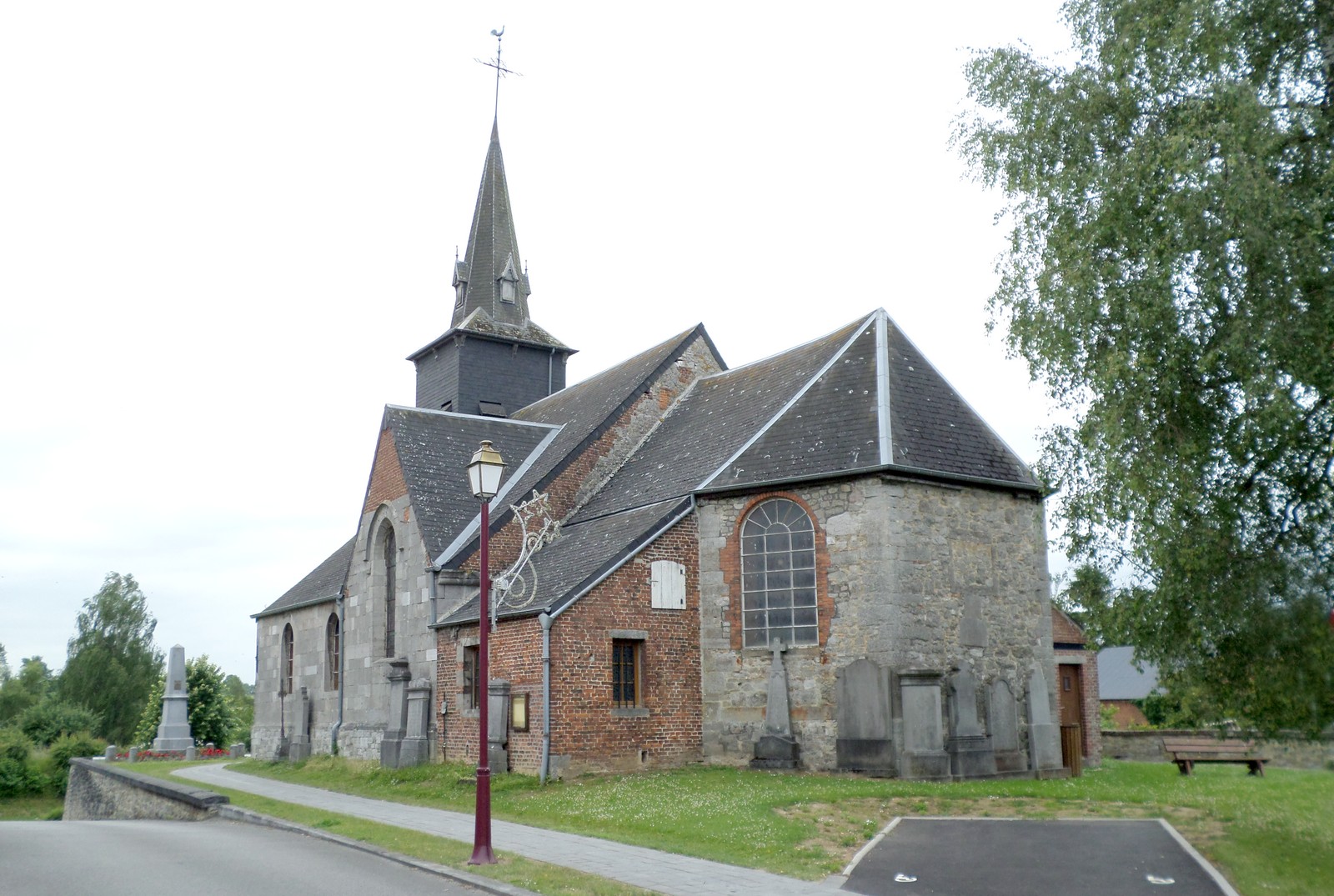 Eglise de Saint Rémy Chaussée.