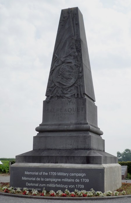 Le monument commémoratif de la Bataille de Malplaquet bâti en 1909