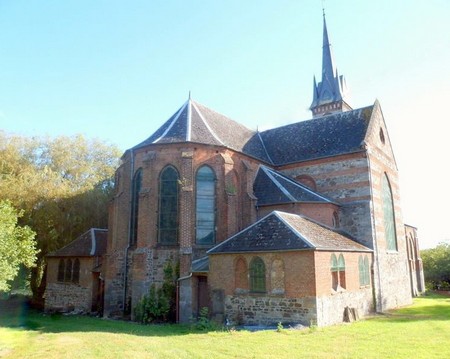 Vieux Reng, église